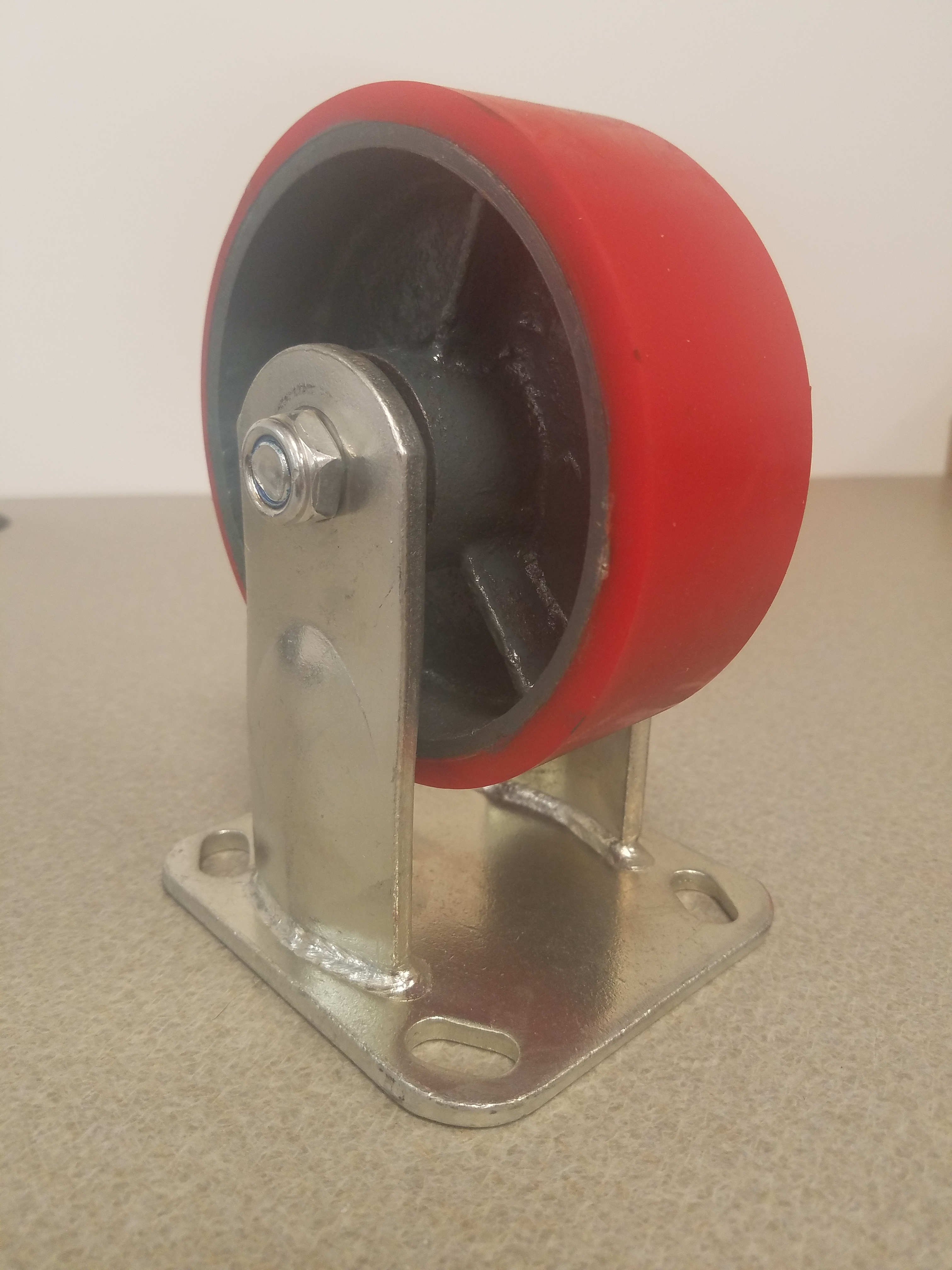 CASTERSTRAIGHT5POLY