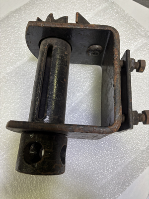 4 PORTABLE WINCH WITH TWO SET SCREWS (1903020)