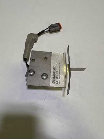 RIGHT HAND TAILGATE SWITCH (2113613000)