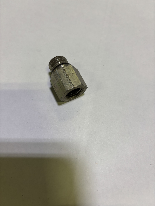 FEMALE PIPE ADAPTER (37182)
