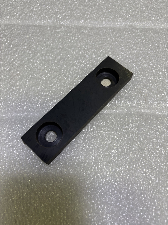 BOOM BEARING PAD (48737)