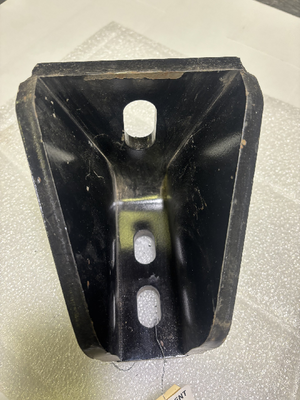 FRONT LOADER MOUNT BRACKET (83642)