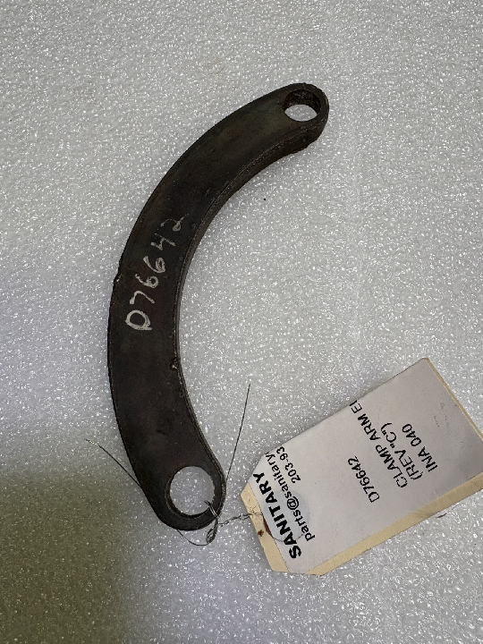CLAMP ARM EUROPEAN (REVISION C) (D76642)