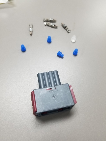 PLUG (ELC04205)