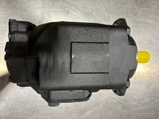 Double Hydraulic Pump (T6DC-35-28, CCW, Keyed Shaft), Labrie part HYP01496, view 2