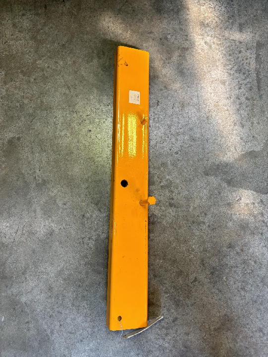 ARM, TIPPER MOTOR 23-1/2" RIGHT HAND (HYV03820)