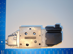 RETRACT VALVE SECTION (HYV04420)
