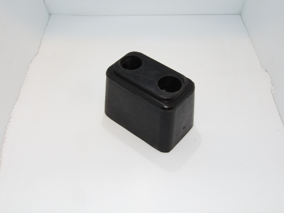BUMPER, Rubber (QUC00100)