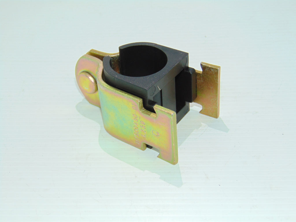 Tube Clamp, 1.25" O.D., Labrie part HYS00450, view 2