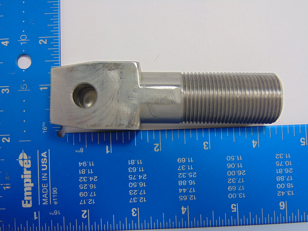 Shaft 1-1/4 x 1 x 4-5/16, Labrie part HYV30227, shown on a measuring grid